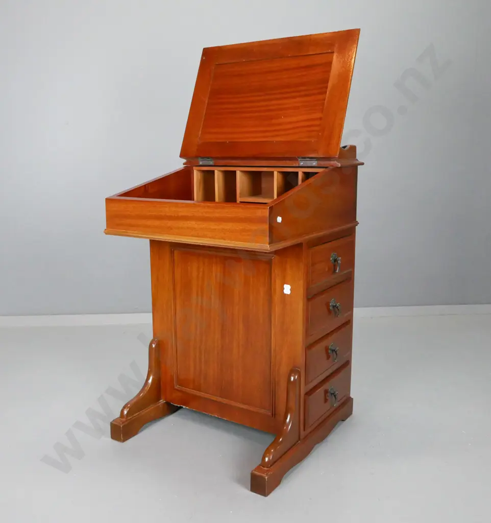reproduction mahogany Davenport desk with leather inset, 4 drawers on right side with drop handles, fitted interior. Image 1++