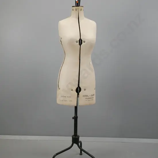 vintage Chil-Daw Pioneer adjustable dressmaker's form on metal tripod base turned timber handle - marked 344739