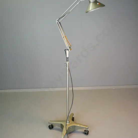 Superluxe anglepoise work lamp on height-adjustable industrial stand with 4-point base on black plastic casters - some