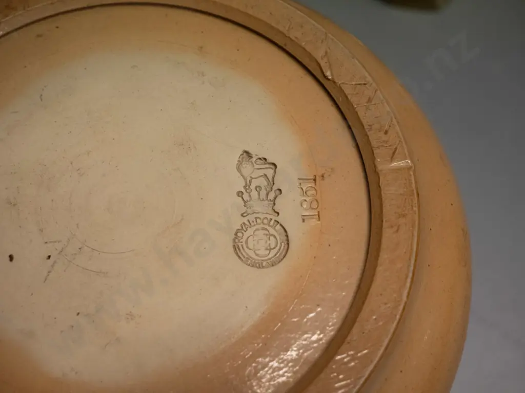 2 NZ studio pottery wide-based mugs marked PS and Carey's Bay H-100 and a Royal Doulton stoneware jug H-150. Mugs have Image 1++