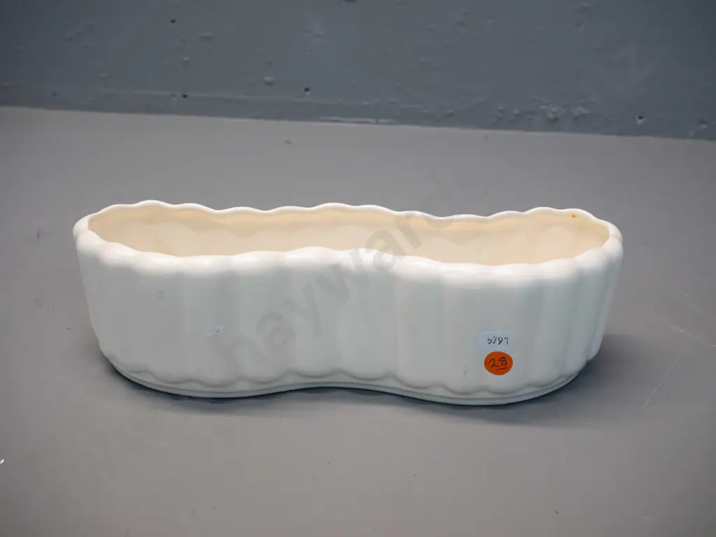 Crown Lynn trough vase with fluted sides, crown mark, some scratching inside H85 L290 Image 1++