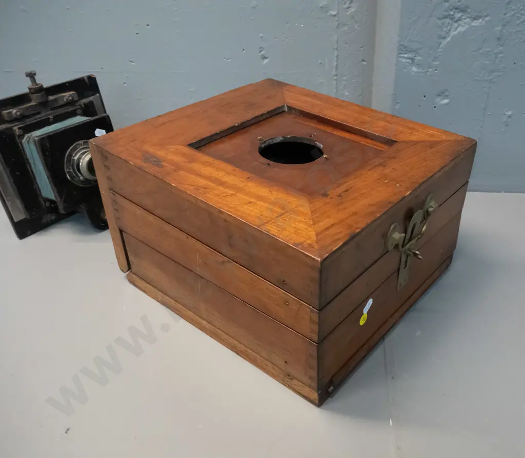 restorer's antique camera and separate incompatible lens unit - Schneider Componon 10.5cm lens on bellow board w/ large Image 1++