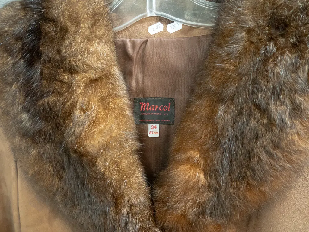 suede jacket with brown possum fur collar - Marcol Manufacturing Ltd Christchurch label - size 34 Image 1++