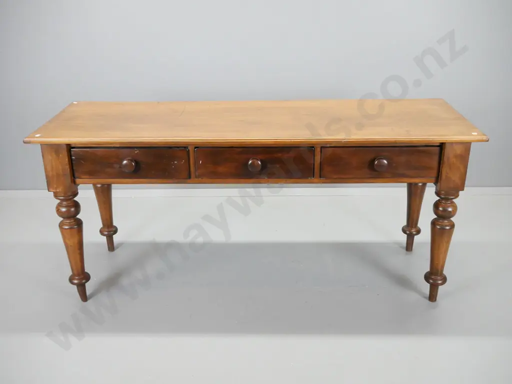 rimu & kauri Victorian colonial turned leg kitchen table, 3 drawers w/knob handles, drawers have been rebuilt. Top has Image 1++