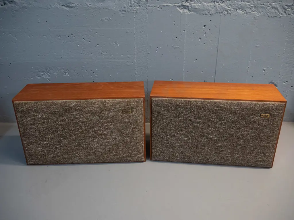pair of 1960s KEF bookshelf hifi speakers -  teak veneer cases, model K2 Celeste MkII H-275 W-460 D-175 Image 1++