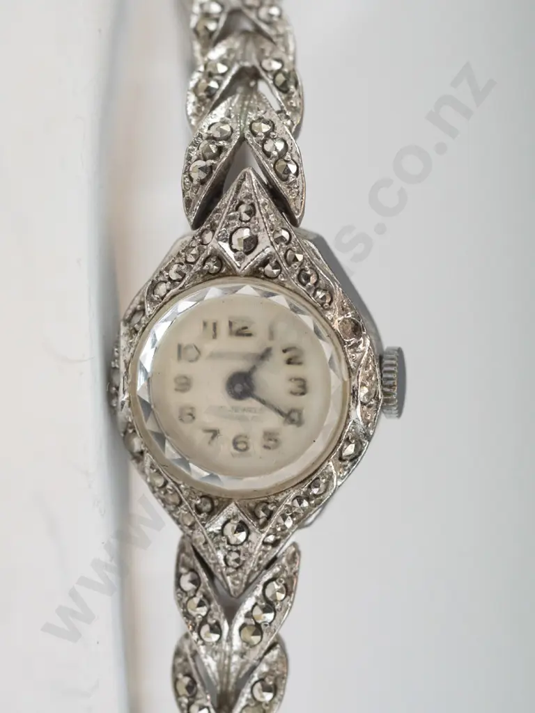 marcasite watch Image 1++