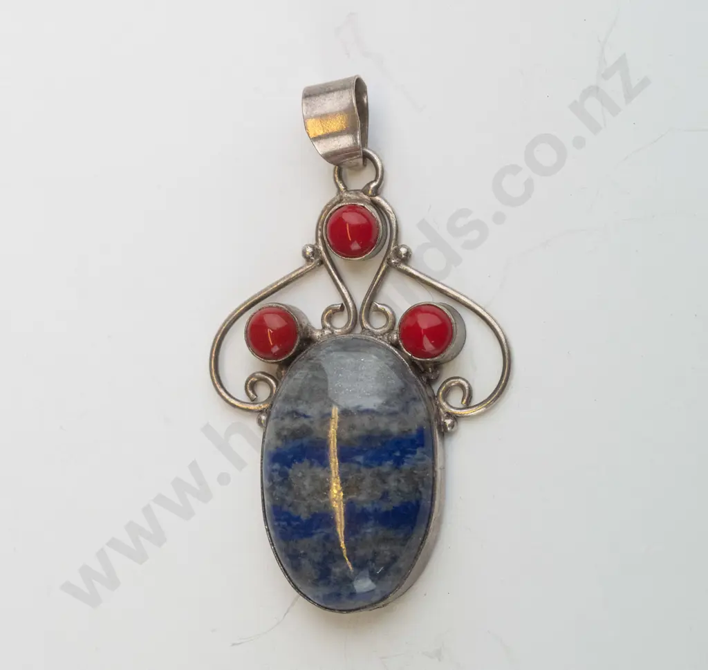 large silver necklace with mottled blue stone & 3 red stones stamped 925 - no chain Image 1++