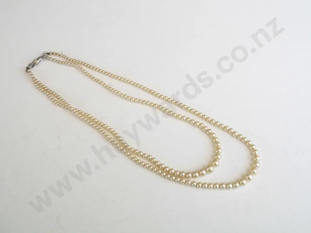2 strand pearl necklace Image 1++