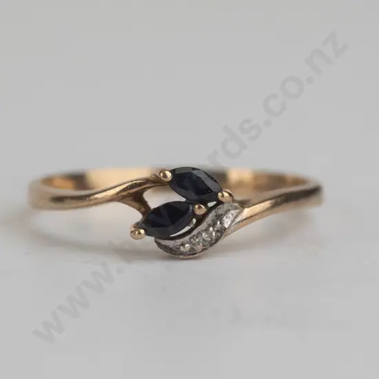 9ct gold 2 x marquise blue sapphire & diamond ring  1.5grams