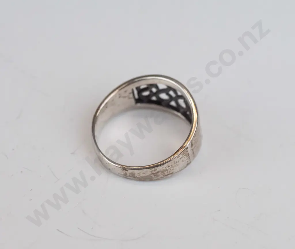 silver ring stamped 925 Image 1++