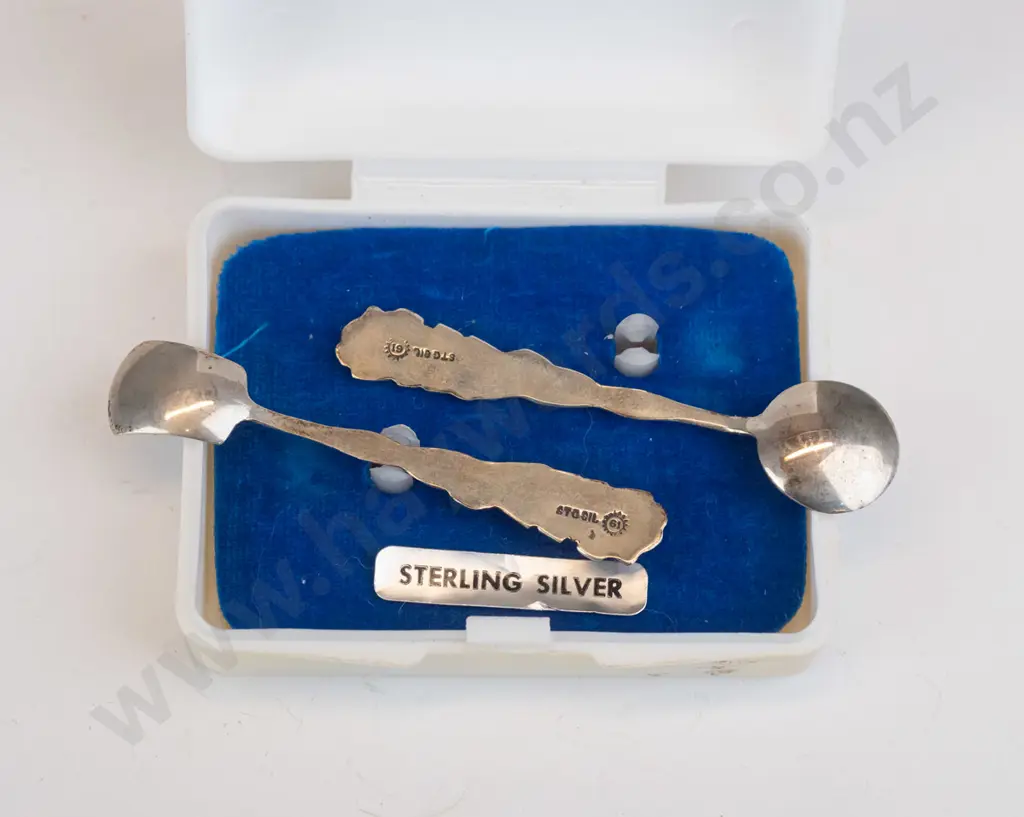 cased small spoon set stamped stg sil Image 1++