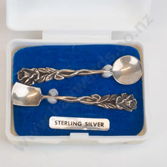 cased small spoon set stamped stg sil