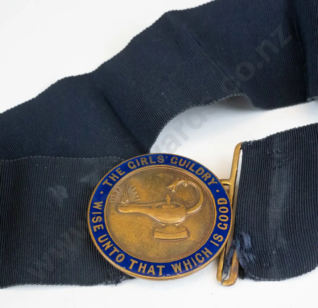 girl guide medal on long ribbon 'The girls guildry - wise unto that which is good' Image 1++