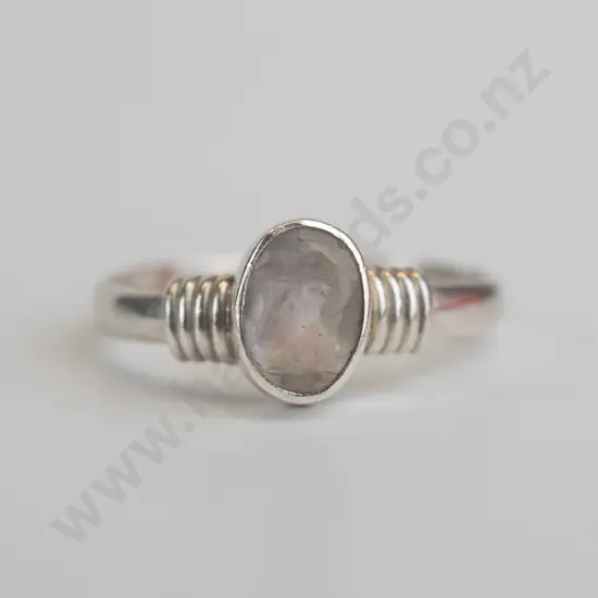 silver ring stamped 925