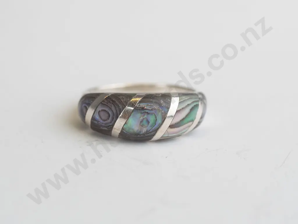 silver paua shell ring stamped 925 Image 1++