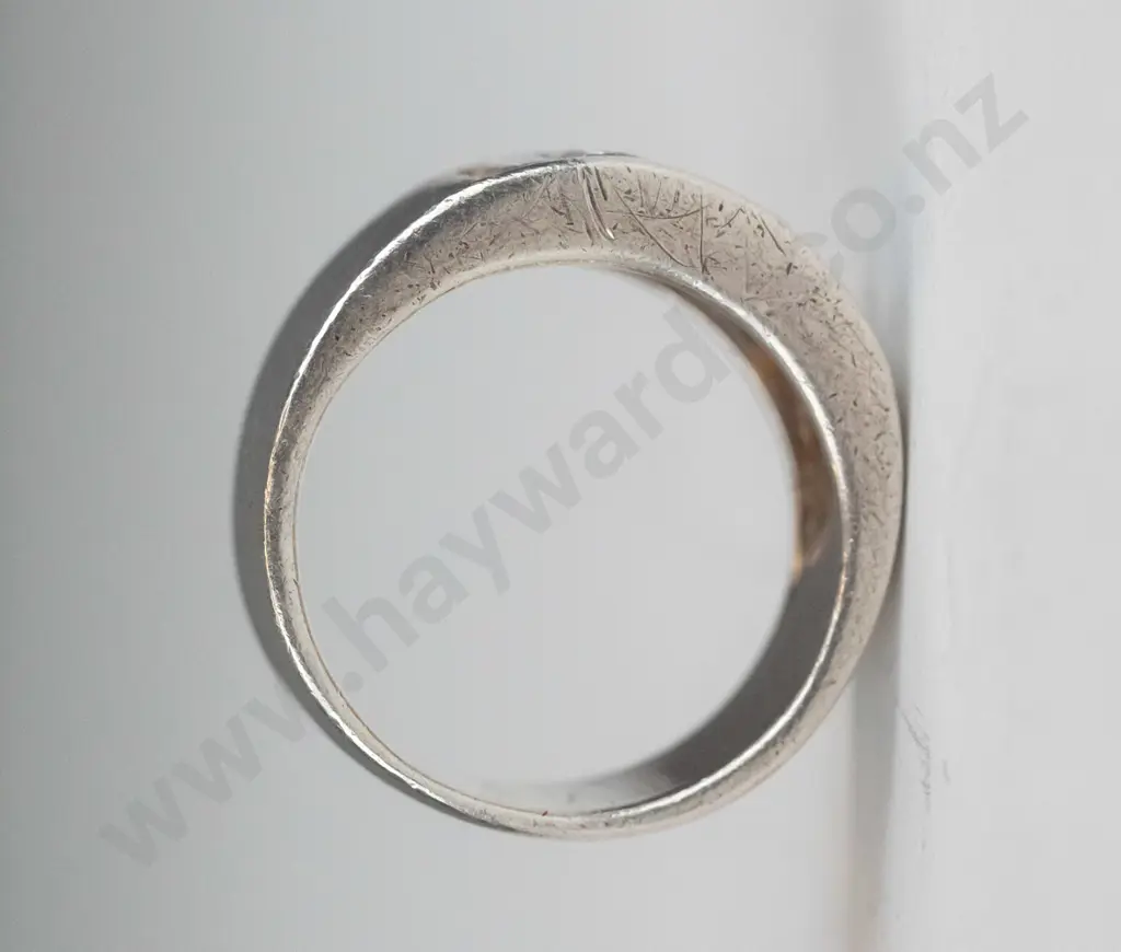 silver cz ring stamped 925 Image 1++
