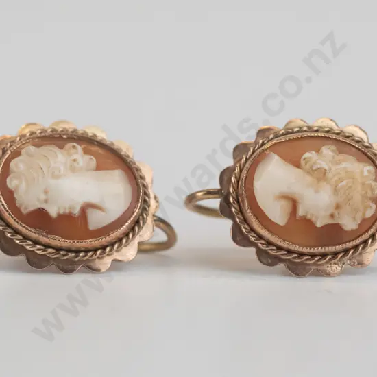 9ct pair of cameo earrings rolled gold screw hinge