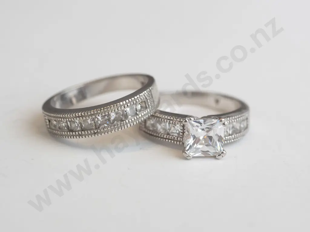 set of silver cz rings stamped 925 Image 1++