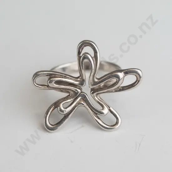 silver cz ring stamped 925