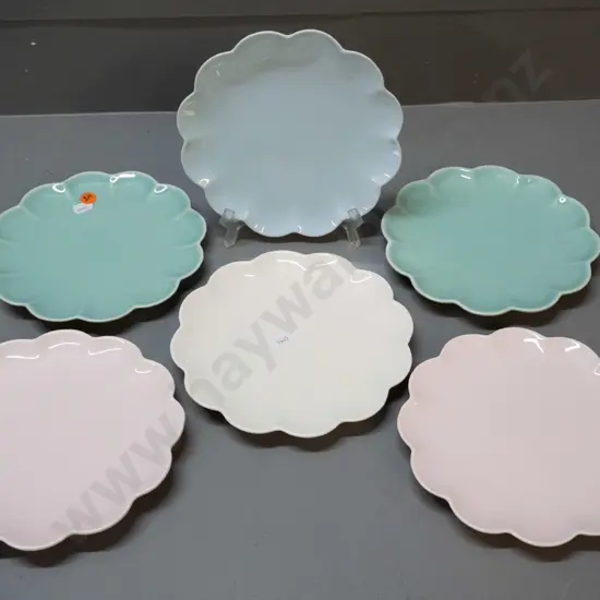6 Rachel Carley scalloped edge side plates in 4 pastel colours D-90