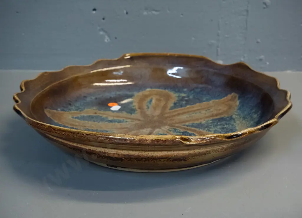 studio pottery bowl with irregular scalloped edge & star shaped design - no maker's marks. D-350 Image 1++