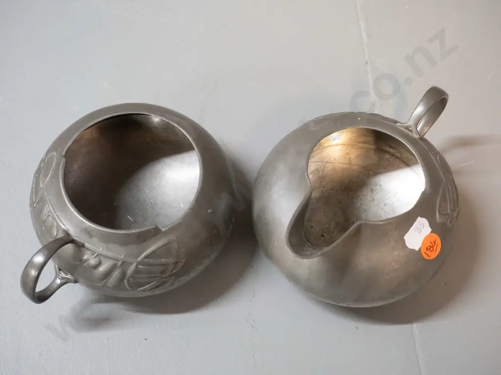 nouveau style English pewter milk jug and sugar bowl with pomegranate motifs, some surface scratches - jug H70 W145 Image 1++