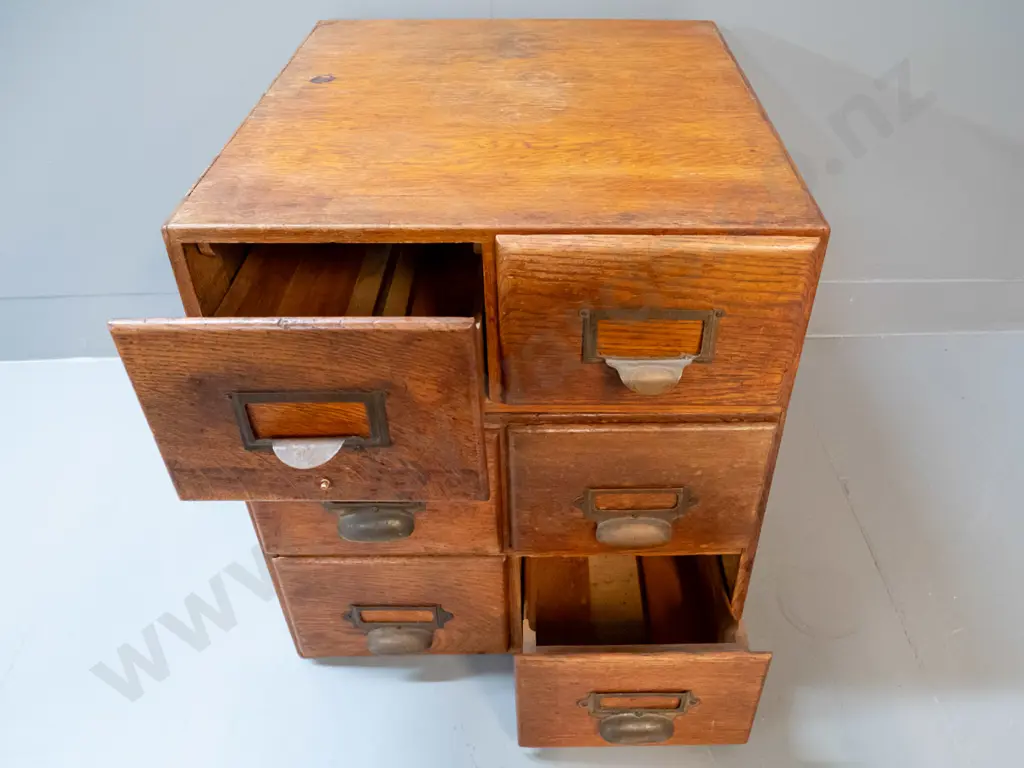2 vintage oak library drawer cabinets with brass label handles, one 2-drawer and one 4-drawer, some chips and Image 1++