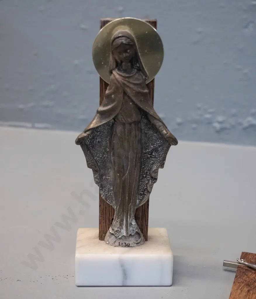 3 small religious items - Italian wall hanging crucifix, standing angel with marble base, and tabletop virgin Image 1++