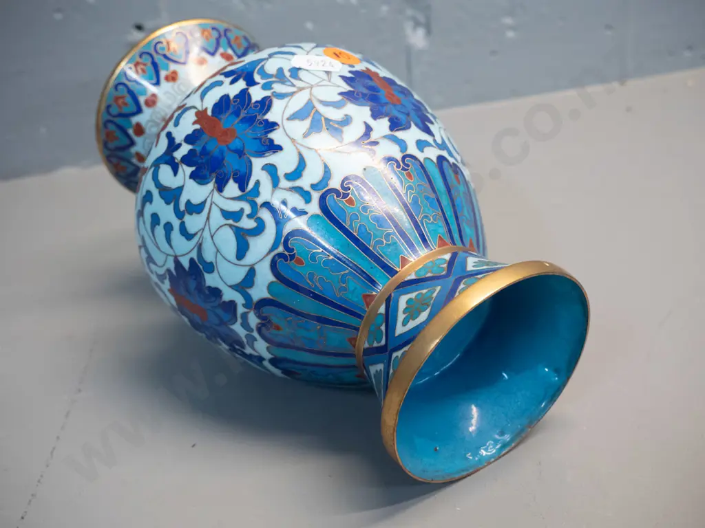 blue and multi-colour cloisonne vase H-210 Image 1++