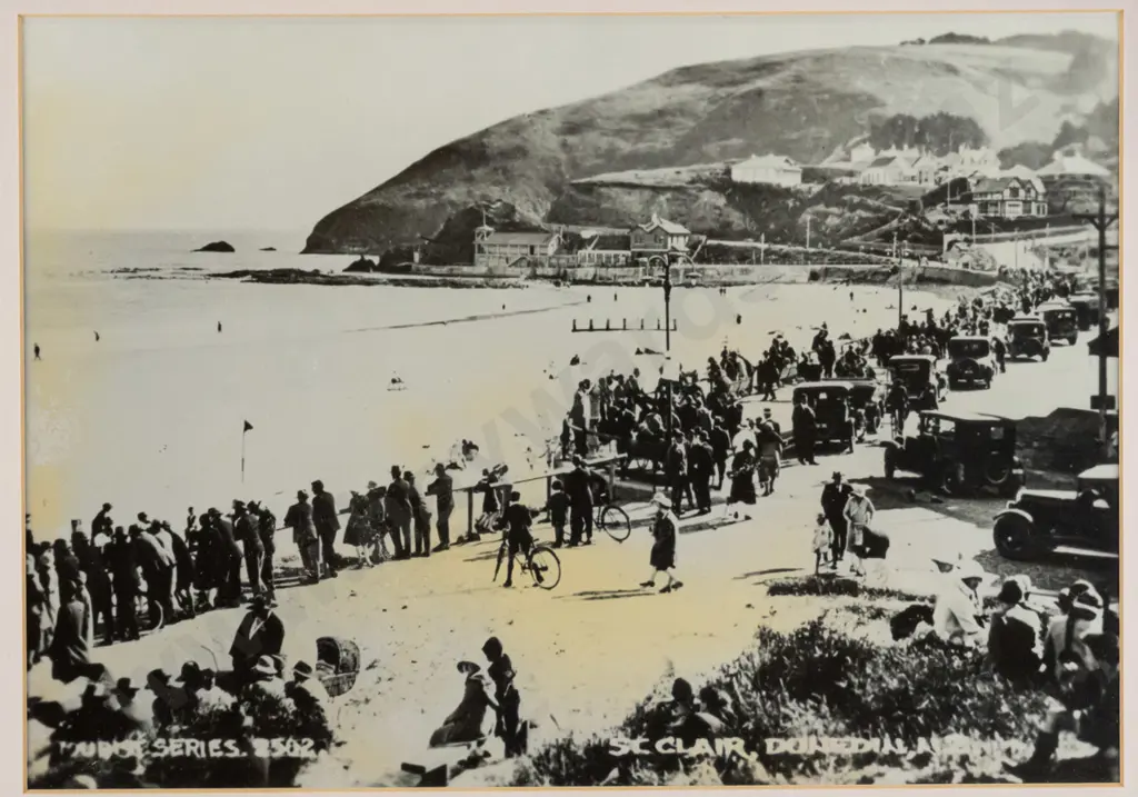 framed reproduction photograph of St Clair H-240 W-340 Image 1++