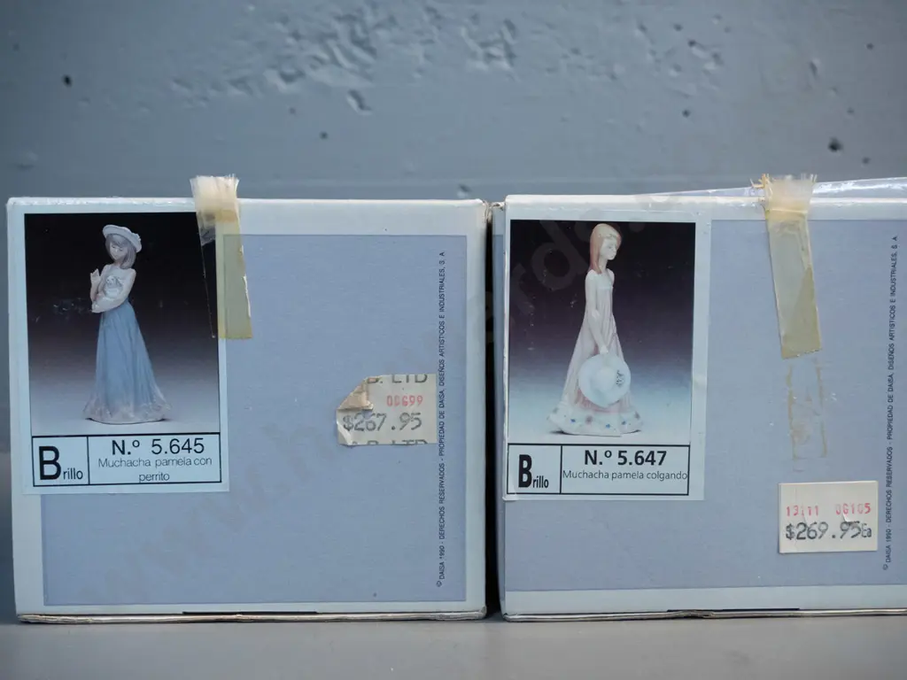2 Lladro figurines with original boxes - girl with hat H-210 W-100 and girl with dog Image 1++