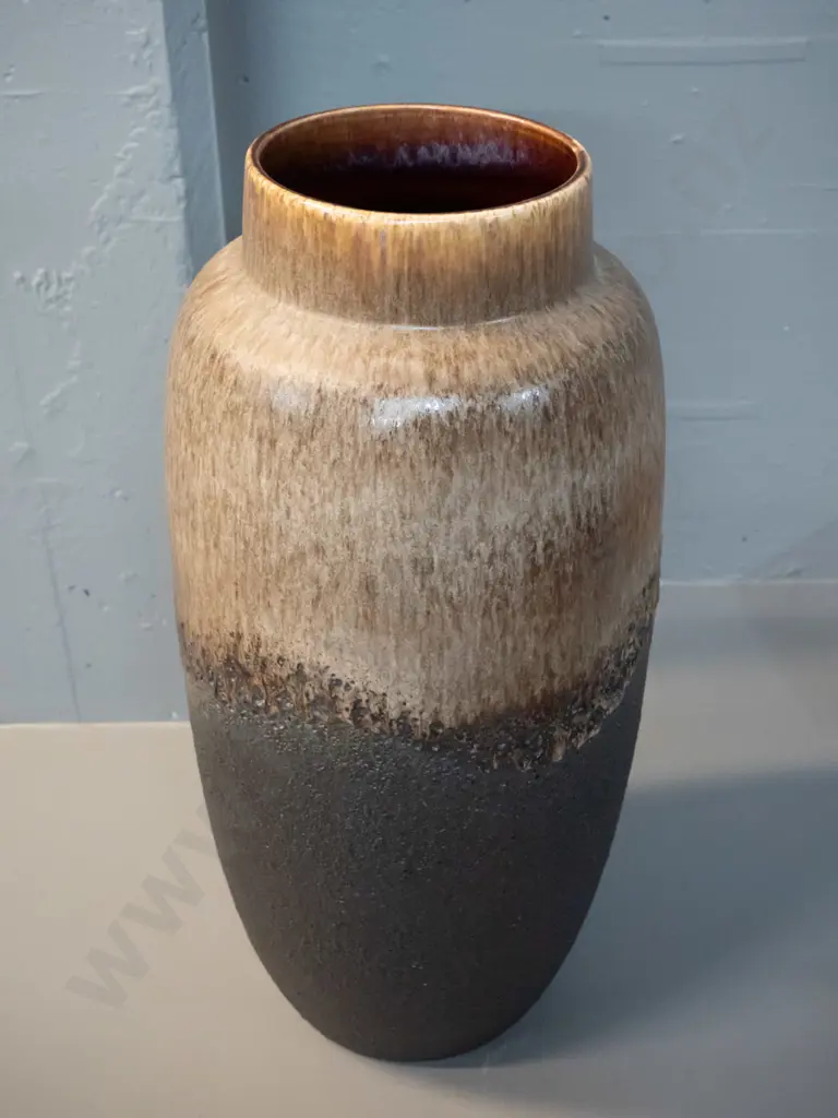 large German pottery textured & stippled glaze vase, marked 553-52. H-520 Image 1++