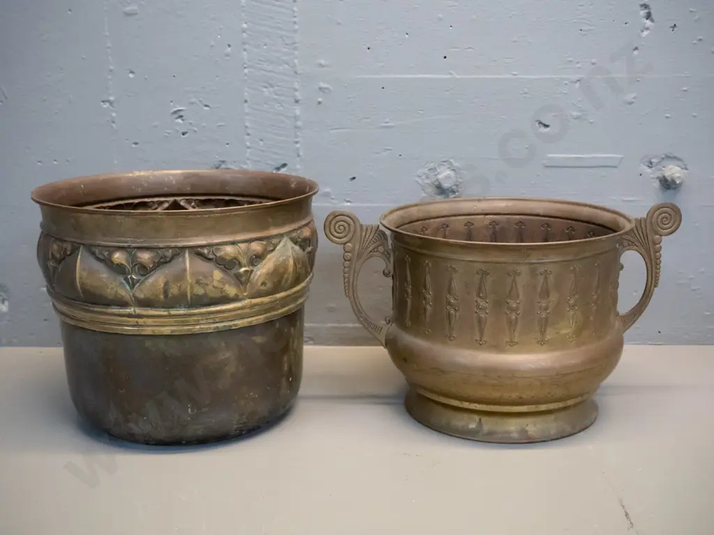 2 deco style pressed brass jardinieres, taller is H-210 D-250, handled one marked Daaldrop Holland, Image 1++