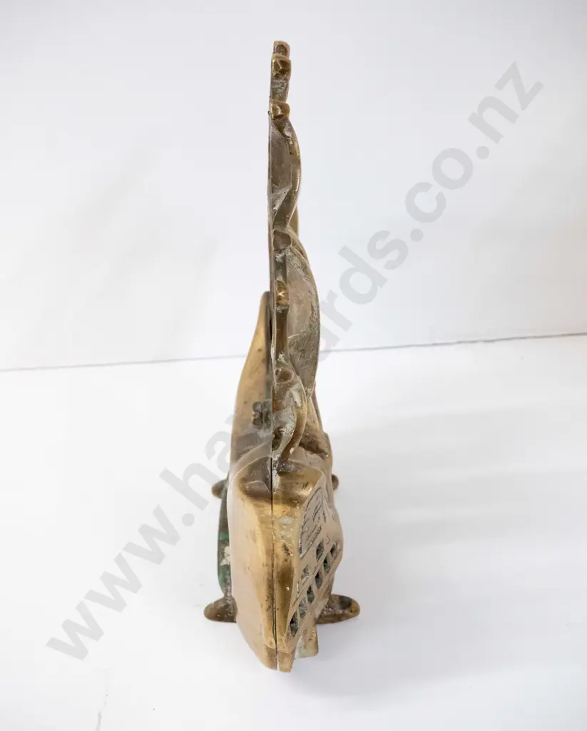 heavy brass galleon ornamental figure or door stop H-330 W-300 Image 1++