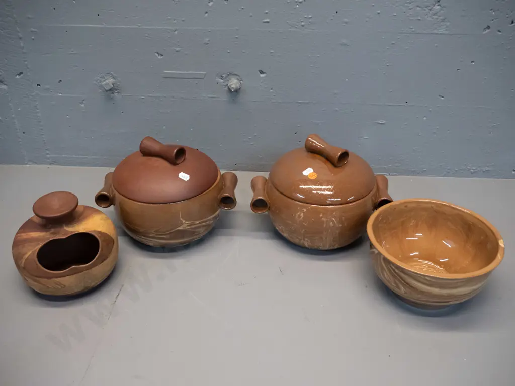4 Te Rona NZ pottery items - 2 lidded casseroles H-185 W-240, bowl and salt pig Image 1++