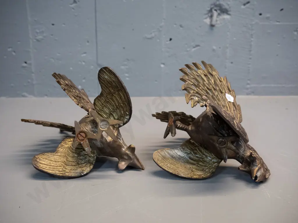 pair of cast metal brass finish fighting rooster figures - taller is H-170 L-170, one missing a wing-fixing screw Image 1++