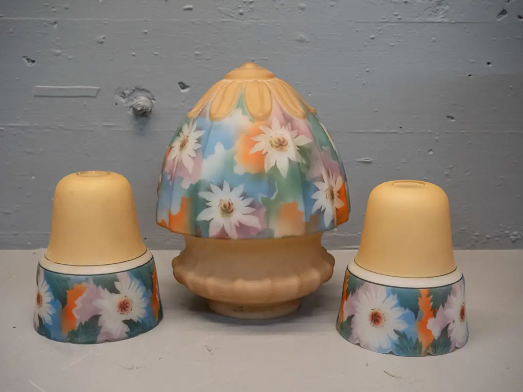 3 matching vintage scalloped edge frosted glass light shades in floral and peach tones - larger is H-270 D-200 at widest Image 1++