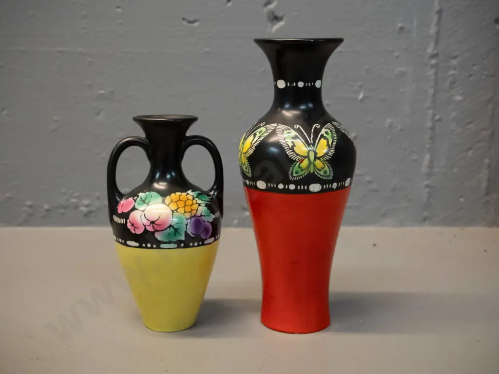 2 vintage Shelley vases - yellow & black is double handled, taller red & black has slight fleck to rim H-170 Image 1++