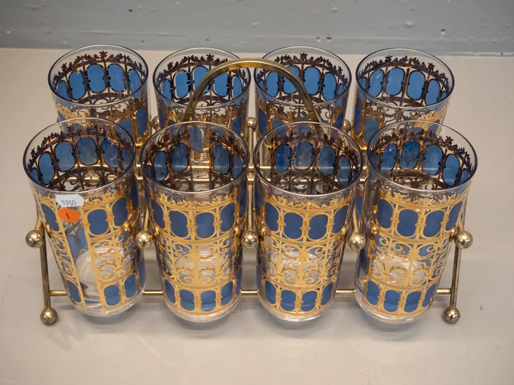set of 8 water or highball glasses with 22k gilt decoration, in metal stand - Gulliver Glassware Co. H220 W330 Image 1++