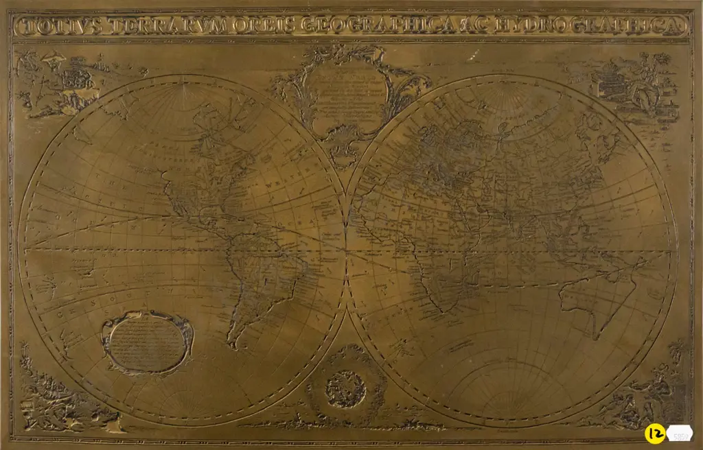 mounted engraved brass world map H-320 W-490 Image 1++