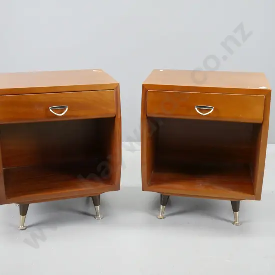 pair retro mahogany single drawer bedside cabinets w/metal diamond shaped handles, round splayed feet, has Zealandia