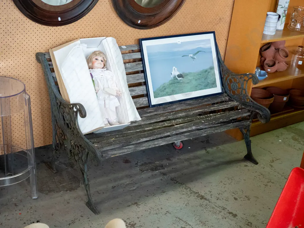 restorer's cast iron ended garden bench seat Image 1++