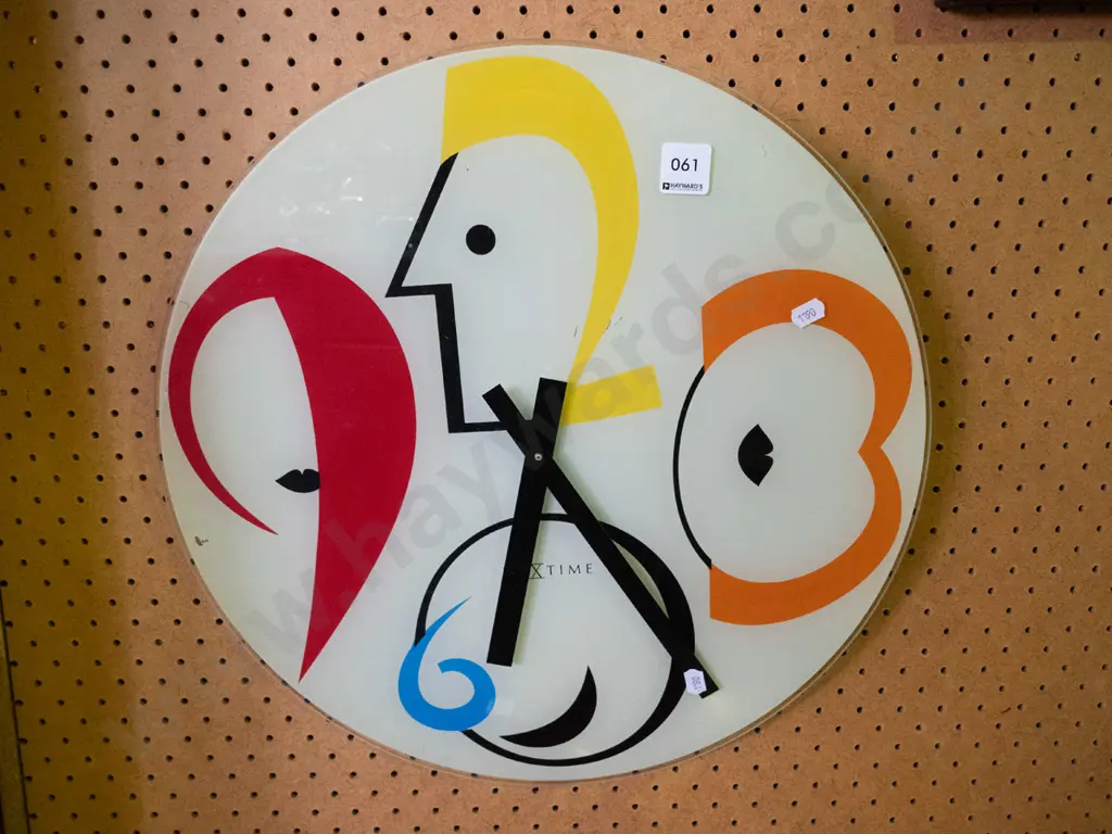 1980s glass wall clock Image 1++