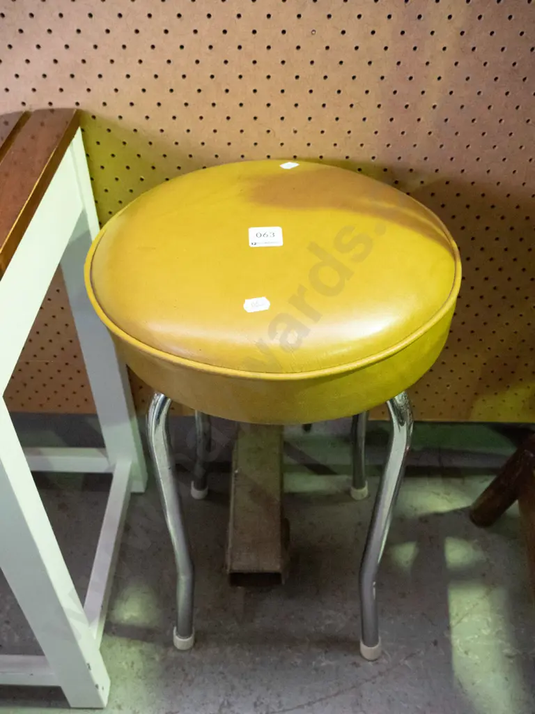 vinyl upholstered stool Image 1++