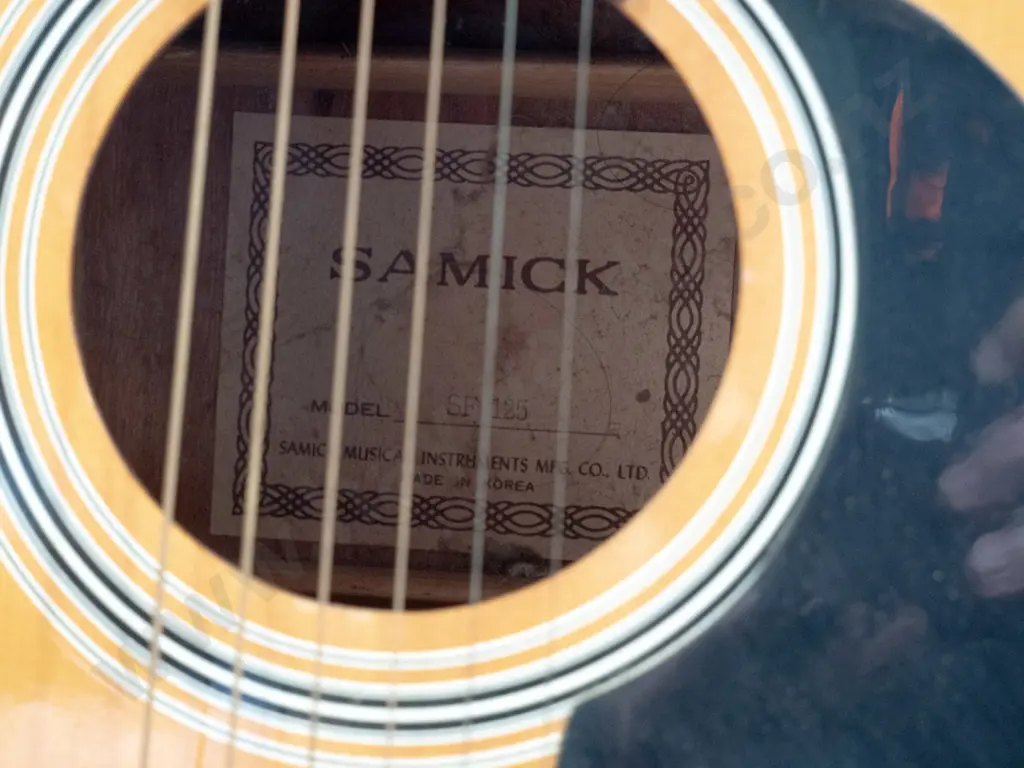 Samick acoustic guitar Image 1++