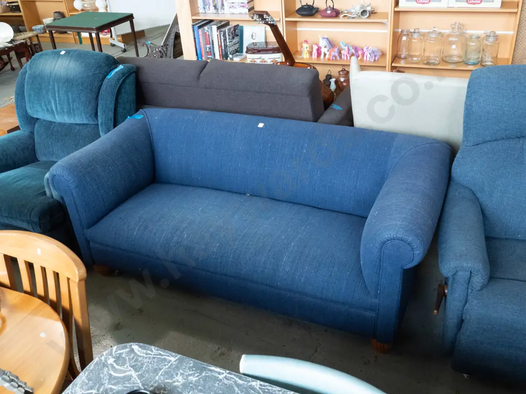 blue upholstered chesterfield 3-seater settee - wear to fabric Image 1++