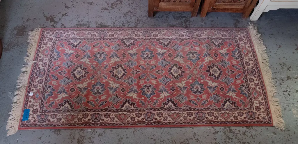 floor rug L-1800 W-900 Image 1++