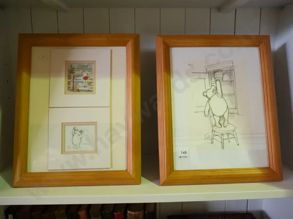 2 framed Winnie the Pooh prints Image 1++