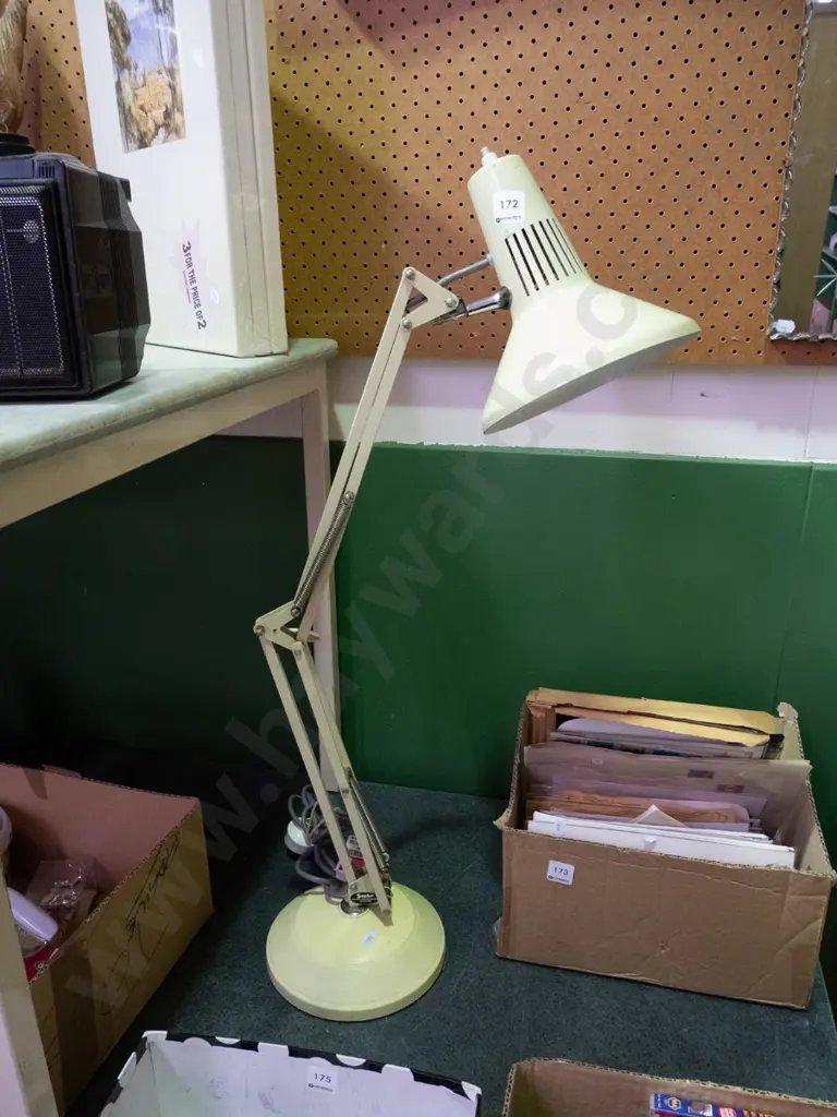 Superlux anglepoise desk lamp Image 1++