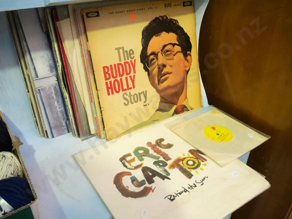 LP records - Eric Clapton, Rod Stewart, etc. Image 1++